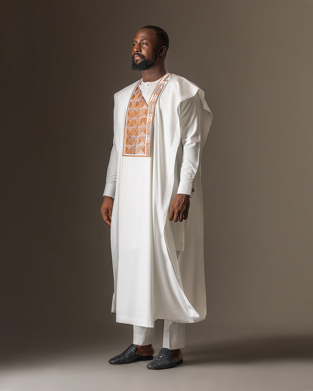 AGBADA 001