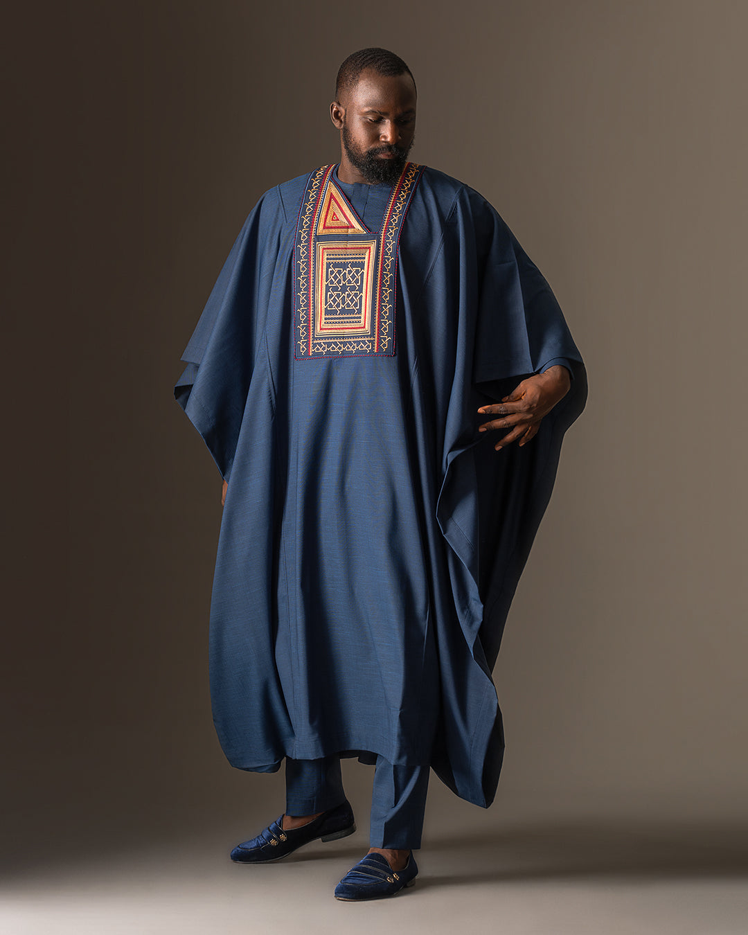 AGBADA 004