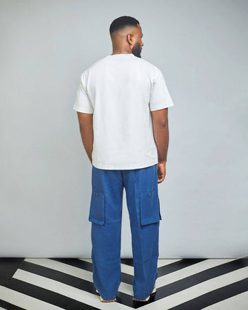 THE ÀPÒ Portrait Back Shot